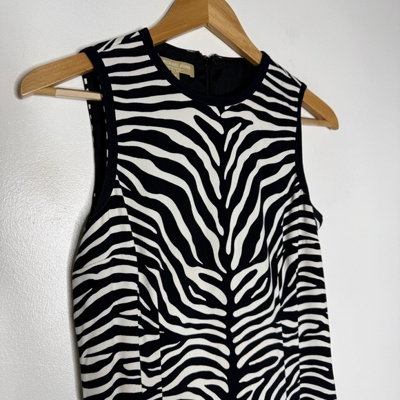 MICHAEL KORS COLLECTION Zebra Print Sheath Dress Size 8 - Picture 5 of 9